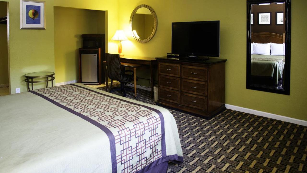 Kings (adults Only) 2* Inglewood